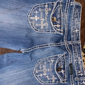 Cowgirl Tuff cross jeans
